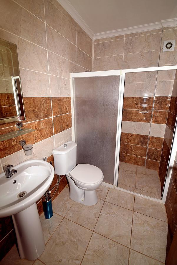 Feryil Li̇Man Hotel Fethiye Kültér fotó