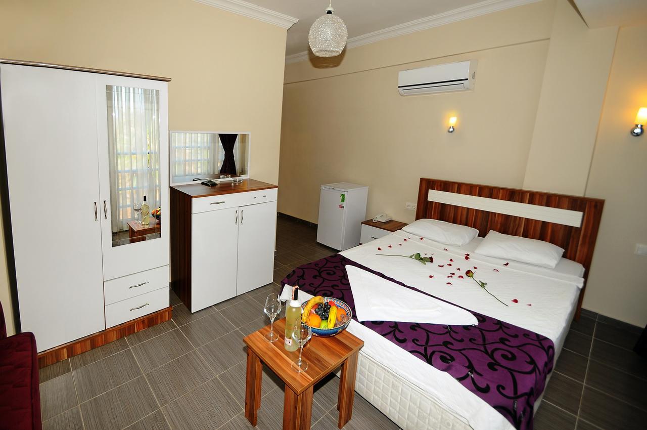 Feryil Li̇Man Hotel Fethiye Kültér fotó